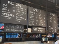 面包甜点陈列柜-麦田工坊(月湖店)