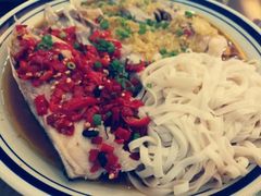 -俏湖兰·辣椒炒个肉(海沧店)