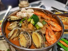 台式富贵锅-鹿港小镇(金虹桥国际中心店)