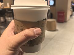 -星巴克臻选(上海中环广场2F店)
