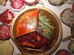 -叁口煮市井老火锅(春熙路店)