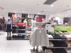 -优衣库(上海正大广场店)