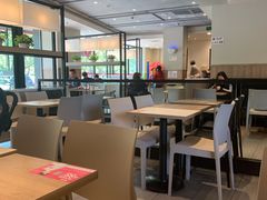 大堂-肯德基(亦庄上海沙龙店)