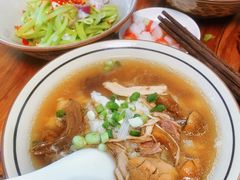 姬松茸鸡汤泡饭-玉滋補
