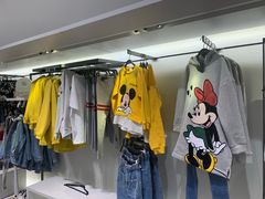 -ZARA(万达广场二七店)