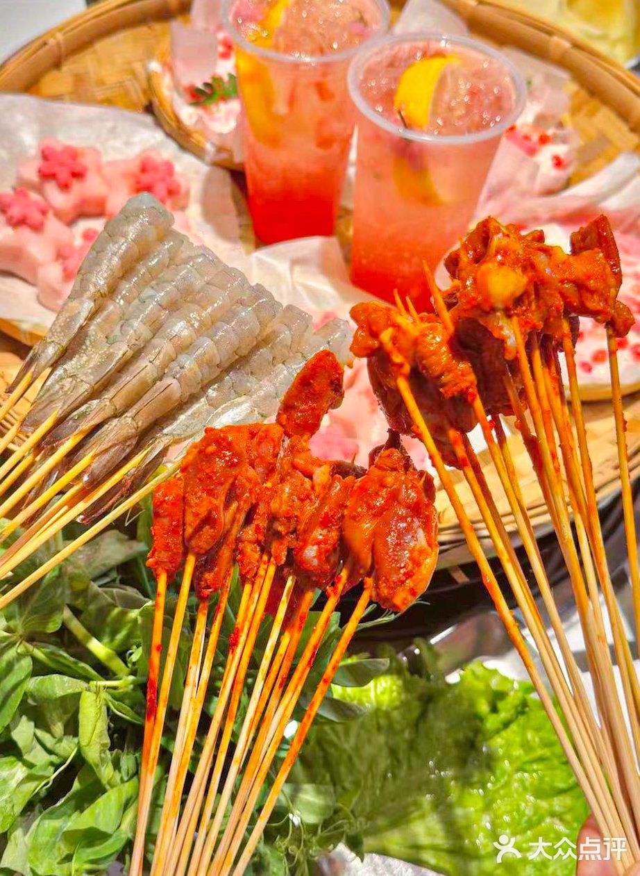 哇！这家樱花🌸火锅也太好看了吧！