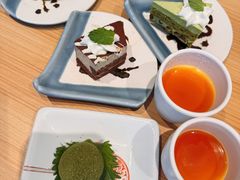 -花和海鲜自助(梅江店)
