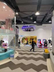 -MINI MARS 脚下的城市乐园·餐饮·派对(静安江宁店)