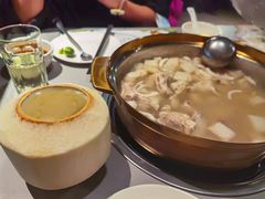 珍珠马蹄椰子鸡-烹然四季椰子鸡火锅(团结湖总店)
