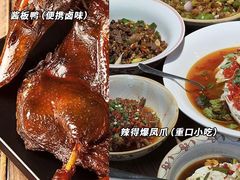 -黄兴南路步行商业街