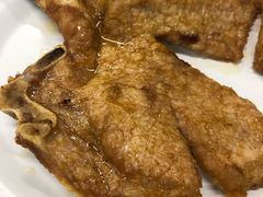猪扒-华星冰室(湾仔店)