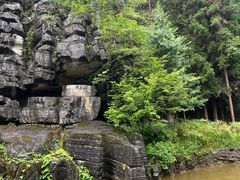 -梭布垭石林景区