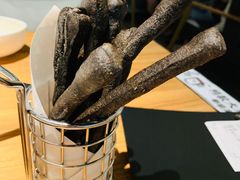 蘸汤吃的黑油条-太二酸菜鱼(福州泰禾店)