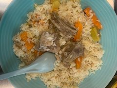 羊排抓饭-董小西的凉皮和椒麻鸡(三元桥店)