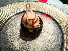 -弦月窗LUNETTE BY AMANDA(复兴路店)