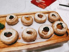 口蘑-湖庭壹品鸭王·传统北京烤鸭·别墅私房菜·庭院宵夜(江宁店)