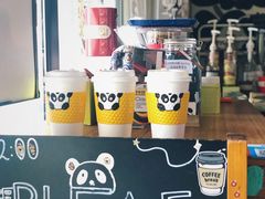 -熊猫一间店欧式奶茶铺