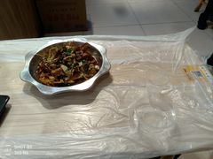 -郑记•不夜城烧烤•龙虾•虾蟹(黄鹤楼店)