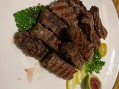 -萨拉伯尔水源素问店·韩国宫廷料理(人民路店)