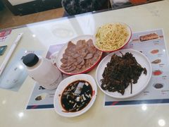 -服务大楼冷面(延大店)