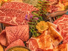 -铭牛烧肉·和牛海鲜自助(高新月牙湖店)