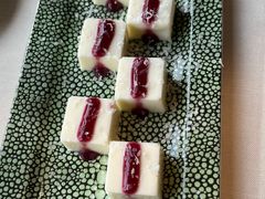 -珈境湖畔餐厅·湖北菜·江浙菜•樱花季(西北湖店)