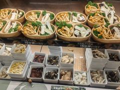 -楠小云·云南鲜菌·鲜牛自助火锅(九眼桥店)