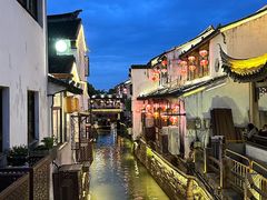 -鑫震源·苏式大虾生煎(山塘街店)