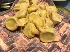 -依江春水烤鸭店