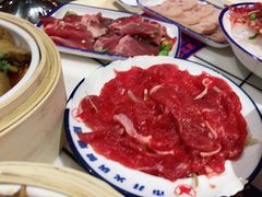 -贤合庄卤味火锅(济南泉城路店)