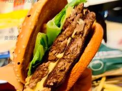 培根蔬萃双层牛堡套-麦当劳(中山大道中店)