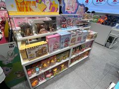 -名创优品(山东青岛华润万象城店)