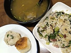 -舒蔡记生煎菜饭(云南中路店)