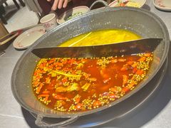 -吃城都·鱼蛙火锅(西玉龙街店)