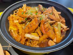-多嘴超级肉蟹煲(中街恒隆故宫店)