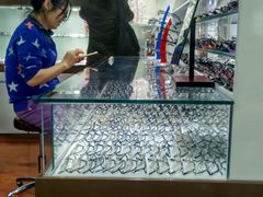 -华彬眼镜专业渐进配镜(潘家园店)