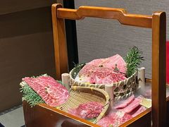 -山川小町·极番烧肉(新地假日广场店)