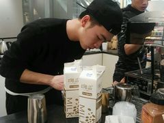 -Manner Coffee(芮欧百货店)