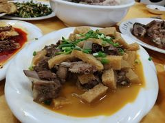 -荣生萝卜汤饭店