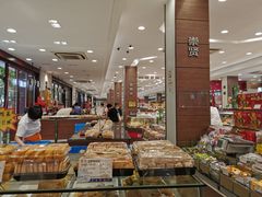 面包甜点陈列柜-上海市长春食品商店(淮海中路店)