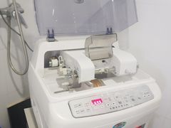 -视野联行眼镜·蔡司授权店(长白万象汇店)