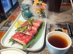 -佟爷·老北京炙子烤肉(动物园店)