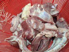 -标记美食新鲜猪杂(兴南大道店)
