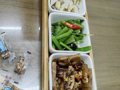 -鲁南仔·滕州炒鸡(经三路店)