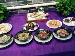 -春天里·老街坊餐厅(港隆广场店)