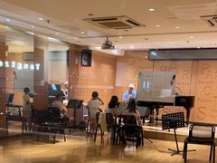 -柏斯音乐艺术中心·钢琴·吉他(上音店)