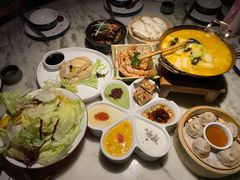东坡草扎肉-绿茶餐厅(城西银泰城店)