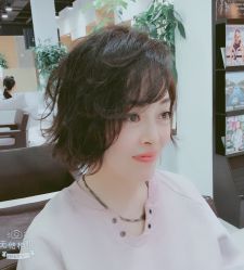 -CARR SALON