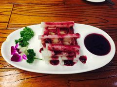 -阿瓦山寨·湘菜现炒·剁椒鱼头王(咸阳总店)