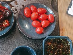 -湊湊火锅·茶憩(南京东路悦荟店)